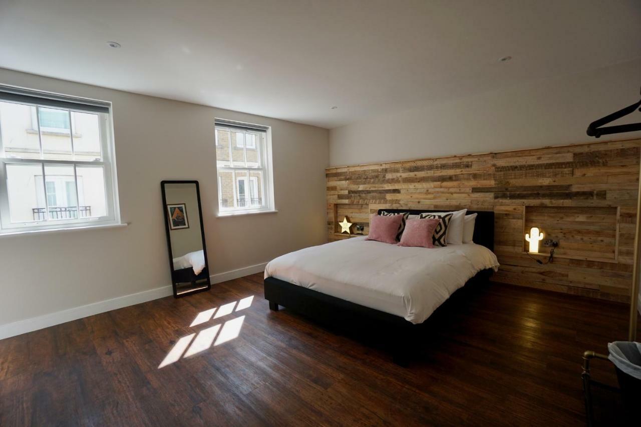 N5 Townhouse, Sleeps 20 * Brighton